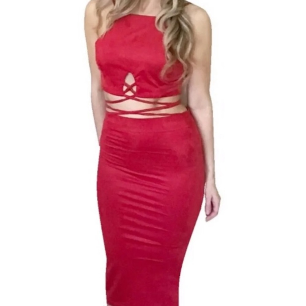 Codigo Suede Skirt Set - Picture 4 of 4